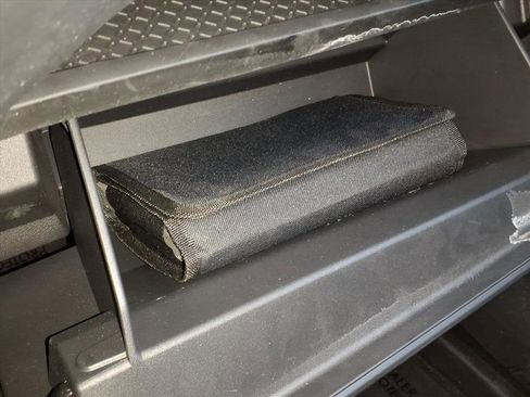 Certified 2024 Nissan Pathfinder S image 26