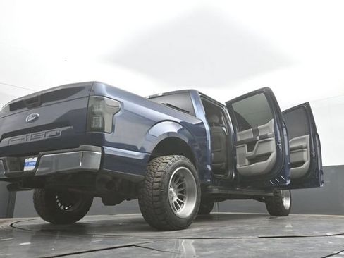 Used 2019 Ford F150 XLT w/ Equipment Group 302A Luxury AWD/4WD image 50