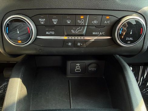 Used 2024 Ford Escape Active image 28