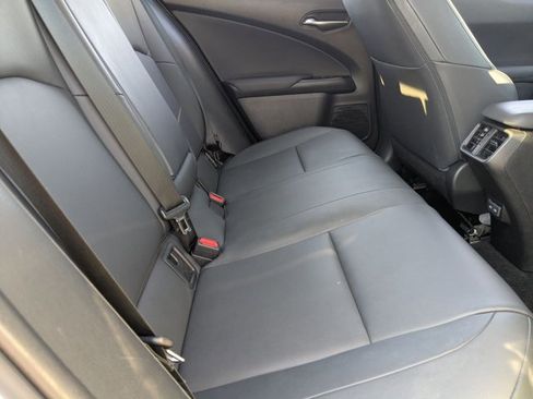 Used 2024 Lexus UX 250h F Sport image 17