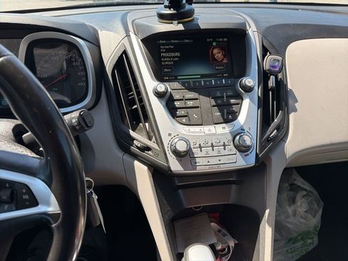Used 2012 Chevrolet Equinox LT w/ Driver Convenience Package FWD image 10