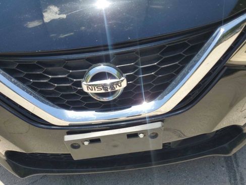 Used 2019 Nissan Sentra S FWD image 9