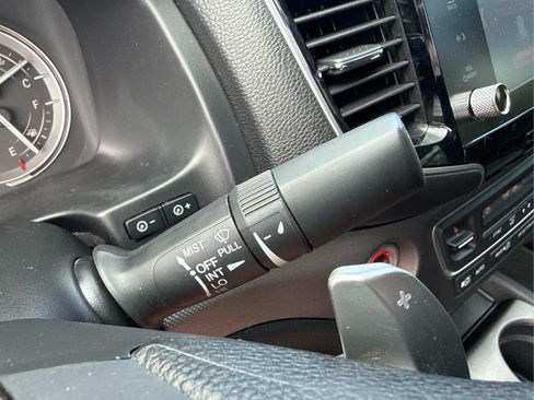 Used 2021 Honda Ridgeline Sport image 27