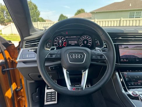 Used 2023 Audi RS Q8 AWD/4WD image 30