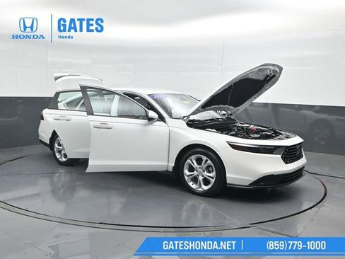 Used 2025 Honda Accord LX image 53