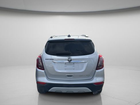 Used 2022 Buick Encore Preferred w/ Safety Package image 6