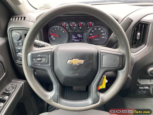 Used 2022 Chevrolet Silverado 1500 Custom AWD/4WD image 14