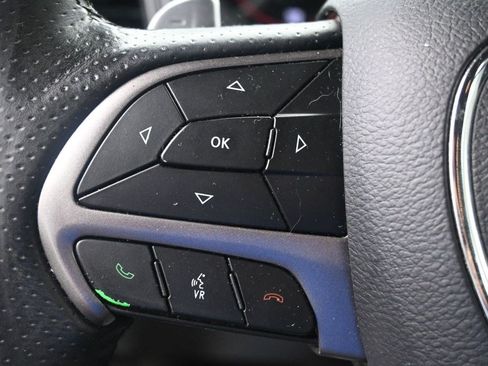 Used 2019 Dodge Challenger R/T w/ Driver Convenience Group RWD image 22