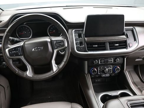 Used 2021 Chevrolet Tahoe Z71 w/ Z71 Off-Road Package image 15