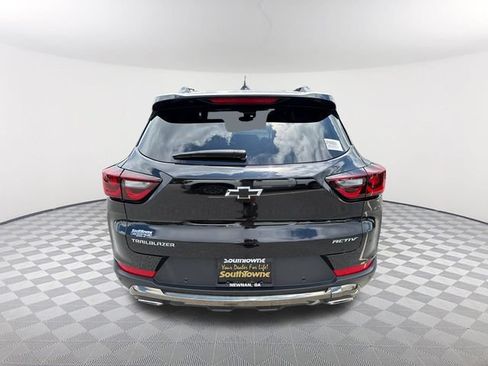 Used 2025 Chevrolet TrailBlazer ACTIV w/ Driver Confidence Package FWD image 6