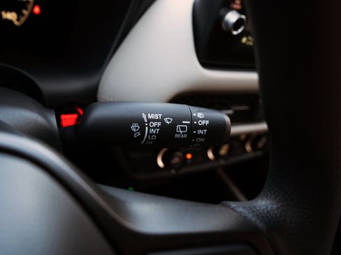 Used 2026 Honda HR-V LX image 24