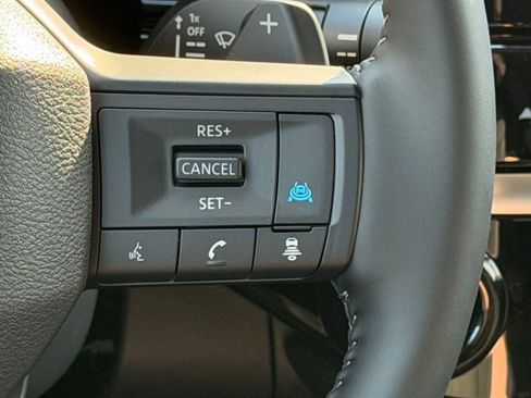 New 2026 Nissan Pathfinder SV AWD/4WD image 25