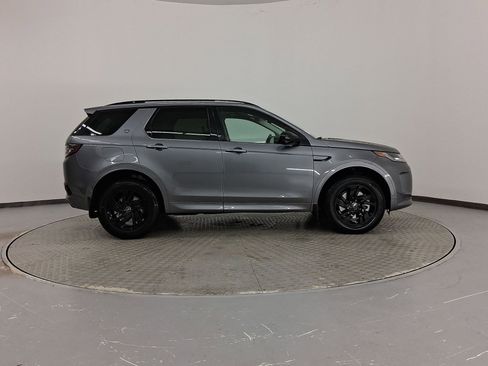 New 2025 Land Rover Discovery Sport S image 8