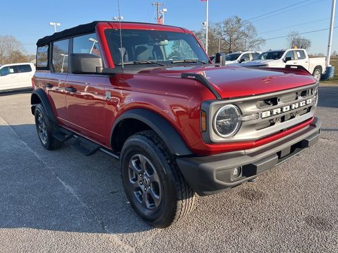 Used 2022 Ford Bronco Big Bend image 3