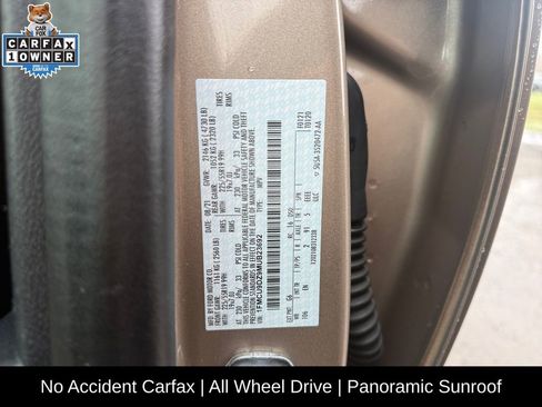 Used 2021 Ford Escape Titanium AWD/4WD image 24