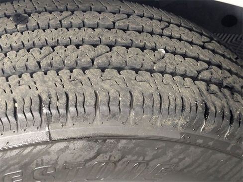 Used 2024 Chevrolet Express 2500 w/ Driver Convenience Package image 9