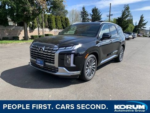 Certified 2025 Hyundai Palisade Calligraphy AWD/4WD image 1