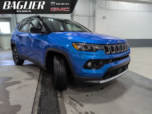 Used 2024 Jeep Compass Limited AWD/4WD image 1