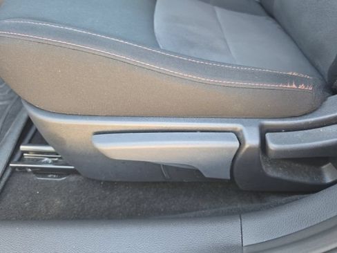 Used 2024 Nissan Sentra SR FWD image 8