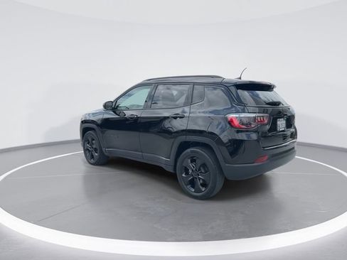 Certified 2021 Jeep Compass Latitude FWD image 6