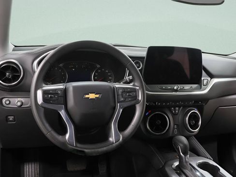 Used 2023 Chevrolet Blazer LT w/ Convenience Package FWD image 9