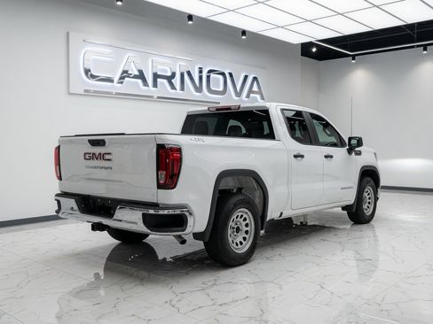 Used 2023 GMC Sierra 1500 Pro w/ Pro Value Package AWD/4WD image 3
