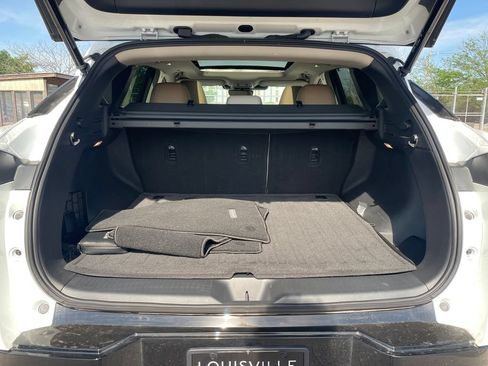 Used 2025 Nissan Murano Platinum w/ Cargo Package AWD/4WD image 10