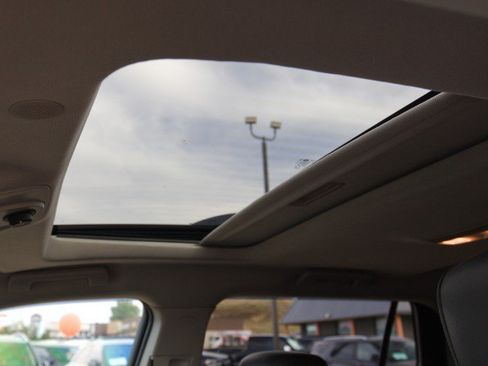 Used 2012 GMC Terrain SLT w/ Cargo Package AWD/4WD image 16