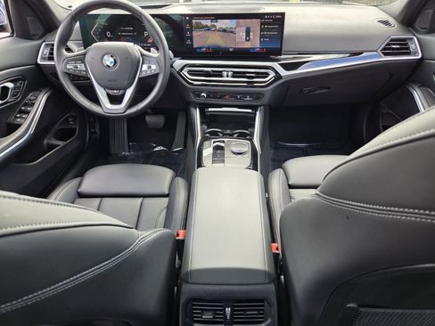 Used 2023 BMW 330i Sedan w/ Premium Package image 13