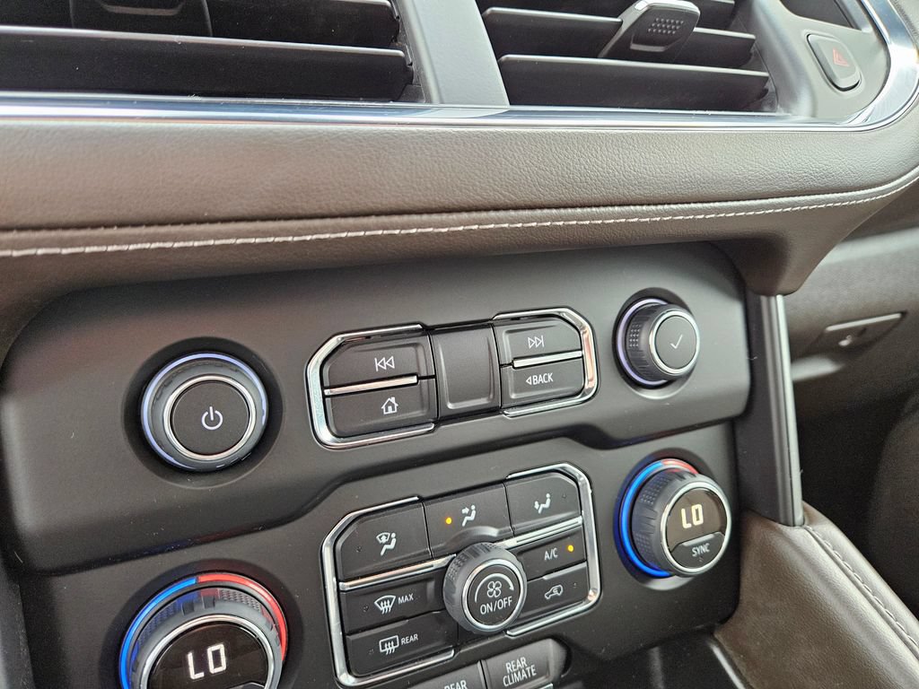 Used 2023 Chevrolet Tahoe LS AWD/4WD image 30