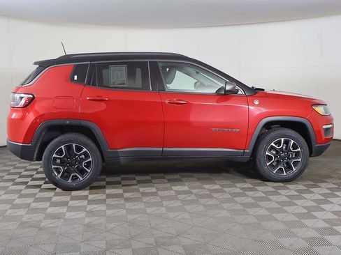 Used 2021 Jeep Compass Trailhawk AWD/4WD image 18