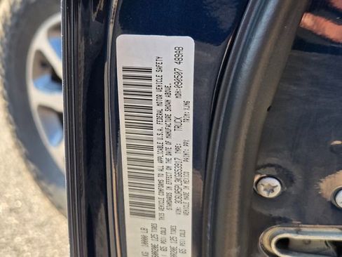 Used 2019 RAM 2500 Limited AWD/4WD image 29
