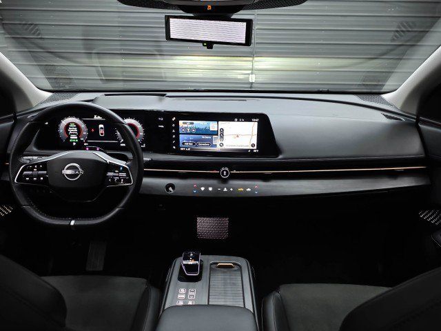 Used 2023 Nissan Ariya FWD image 12