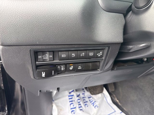 Used 2024 Toyota Tundra Limited w/ Nightshade Package AWD/4WD image 22