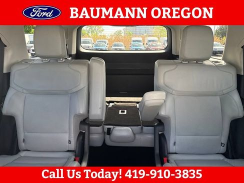 Used 2025 Ford Expedition Platinum AWD/4WD image 26