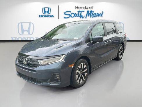 New 2026 Honda Odyssey EX-L image 3