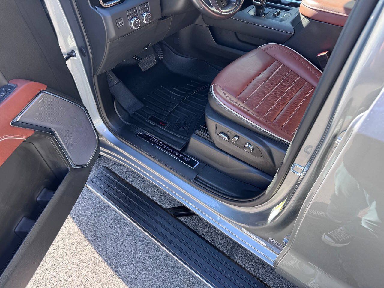 Used 2023 GMC Sierra 1500 Denali Ultimate AWD/4WD image 15