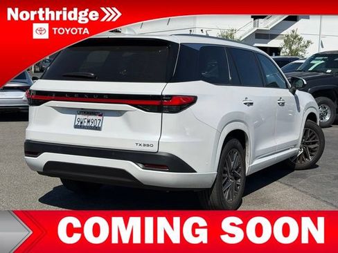 Used 2025 Lexus TX 350 FWD w/ Technology Package image 4