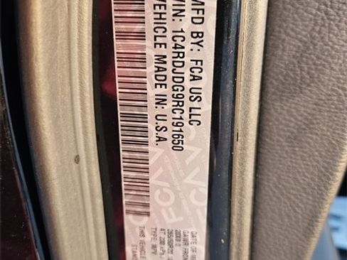 Used 2024 Dodge Durango GT image 13