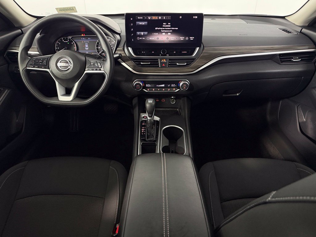 Used 2025 Nissan Altima 2.5 SV w/ SV Special Edition Package FWD image 12