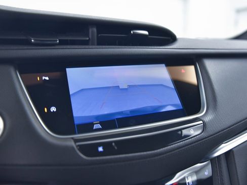 Certified 2025 Cadillac XT5 Premium Luxury image 19