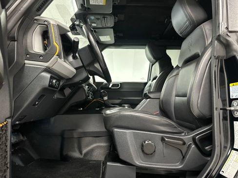 Used 2022 Ford Bronco Badlands w/ Sasquatch Package AWD/4WD image 19