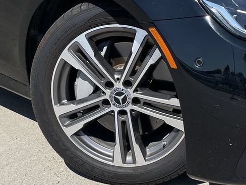 Used 2023 Mercedes-Benz E 350 Sedan image 8