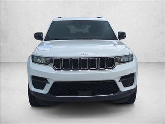Used 2024 Jeep Grand Cherokee Laredo AWD/4WD video 2