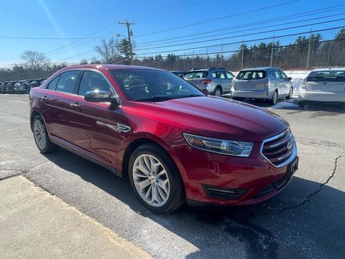 Used 2015 Ford Taurus Limited image 3