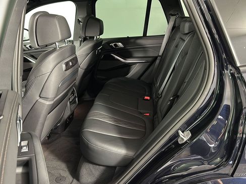 Used 2025 BMW X5 xDrive40i w/ Executive Package AWD/4WD image 21