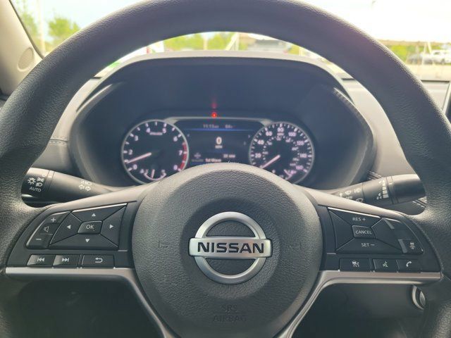 Certified 2023 Nissan Sentra SV FWD image 22