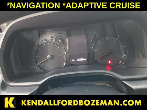 Used 2022 Toyota 4Runner SR5 w/ 4Runner Black Package (TMS) AWD/4WD image 13