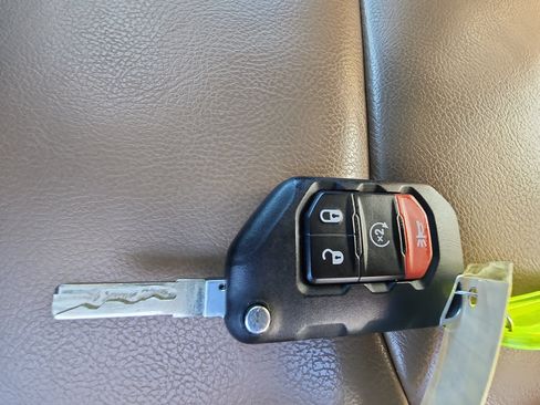 Used 2020 Jeep Wrangler Unlimited Rubicon w/ Advanced Safety Group AWD/4WD image 26