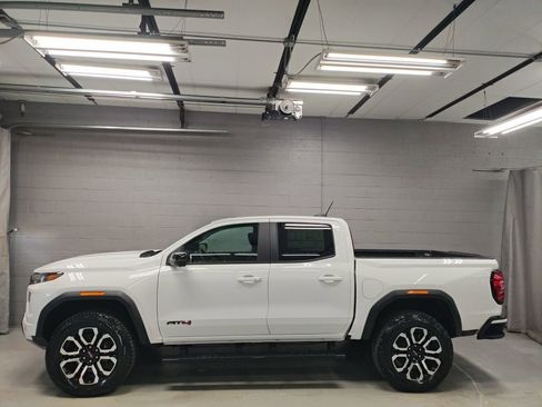 New 2026 GMC Canyon AT4 w/ Technology Plus Package image 14